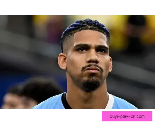 阿劳霍因股二头肌不适被换下 赛后伤情令人担忧